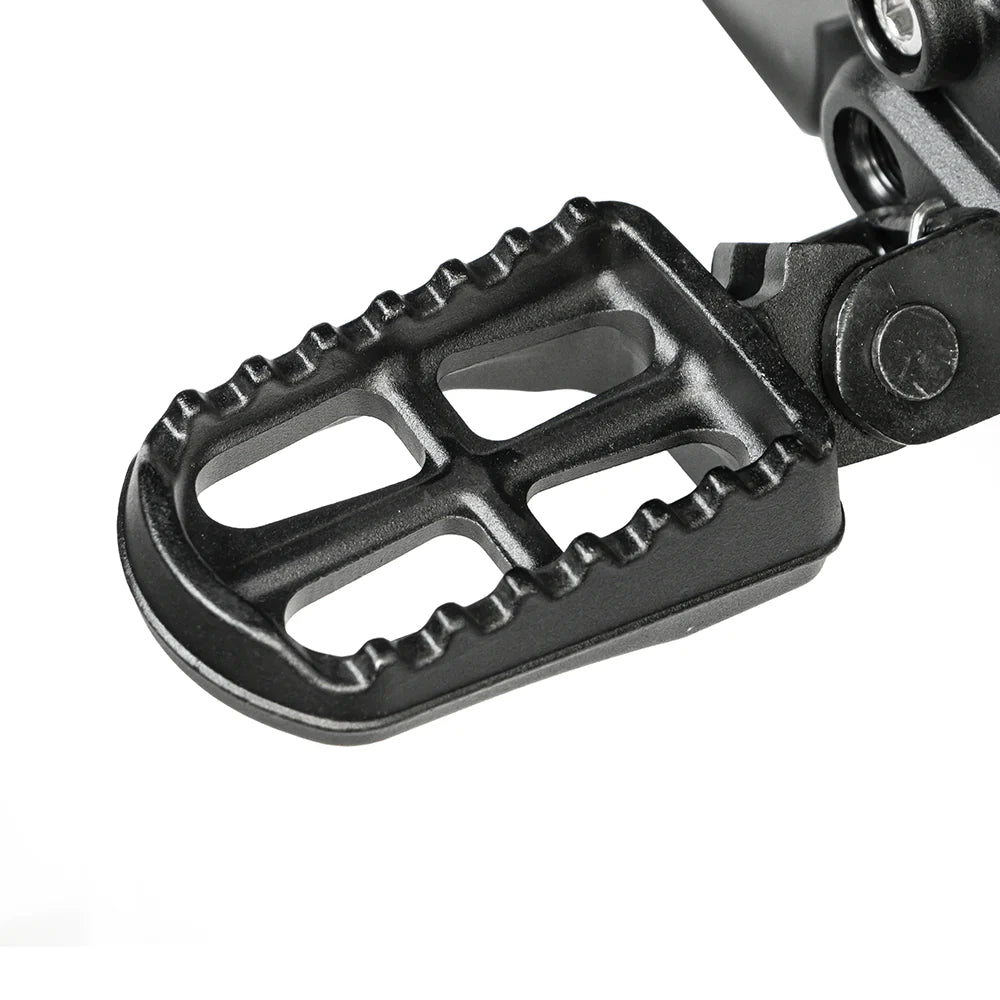 Black footpeg